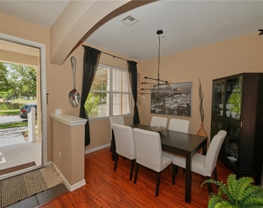 9135 Cardinal Meadow Trail - Photo Thumbnail 2