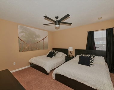 9135 Cardinal Meadow Trail - Photo Thumbnail 19