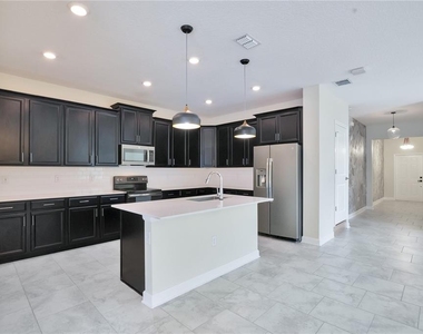 4452 Seven Canyons Drive - Photo Thumbnail 6