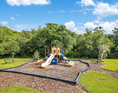 4452 Seven Canyons Drive - Photo Thumbnail 37