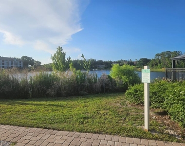 7511 Seurat Street - Photo Thumbnail 32