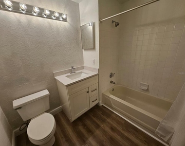 7511 Seurat Street - Photo Thumbnail 9