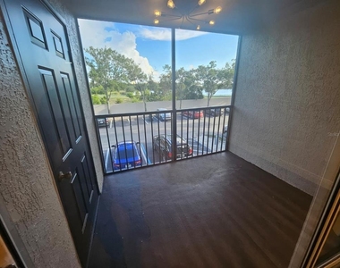 7511 Seurat Street - Photo Thumbnail 21