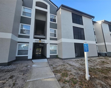 7511 Seurat Street - Photo Thumbnail 2
