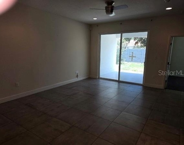 922 Centaury Drive - Photo Thumbnail 3