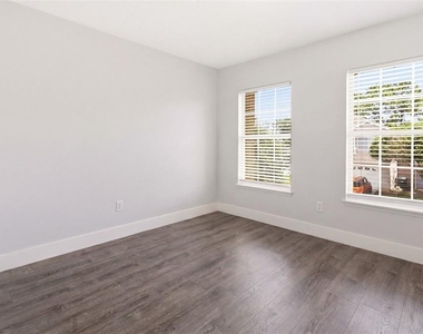 1254 Sandestin Way - Photo Thumbnail 14