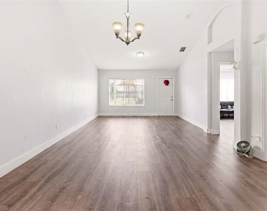 1254 Sandestin Way - Photo Thumbnail 6