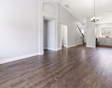 1254 Sandestin Way - Photo Thumbnail 9