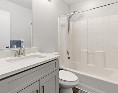 1254 Sandestin Way - Photo Thumbnail 13