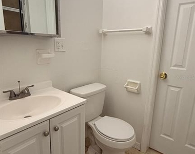 1604 Woodlyn Drive - Photo Thumbnail 6