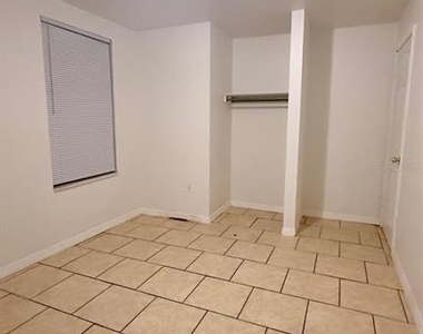 1604 Woodlyn Drive - Photo Thumbnail 5