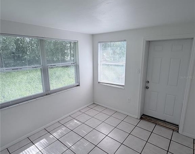 21377 Campbell Drive - Photo Thumbnail 7