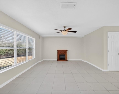 413 Country Cottage Lane - Photo Thumbnail 19