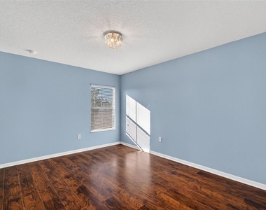 413 Country Cottage Lane - Photo Thumbnail 35