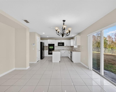 413 Country Cottage Lane - Photo Thumbnail 18