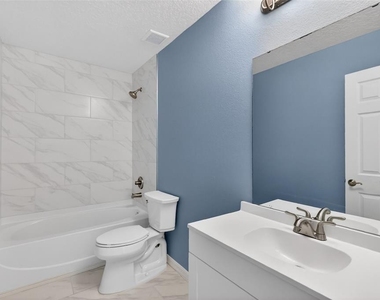 413 Country Cottage Lane - Photo Thumbnail 28