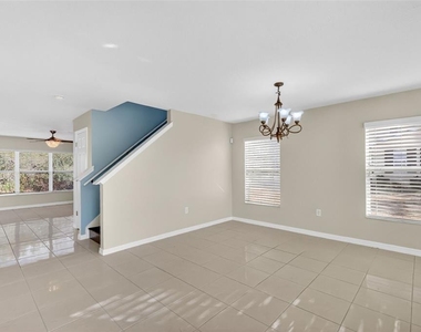 413 Country Cottage Lane - Photo Thumbnail 13