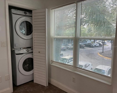 5701 Gatlin Avenue - Photo Thumbnail 7