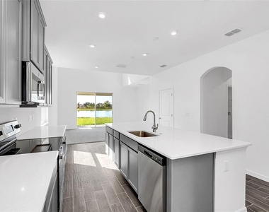 1217 Grassland Avenue - Photo Thumbnail 8