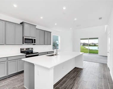 1217 Grassland Avenue - Photo Thumbnail 4
