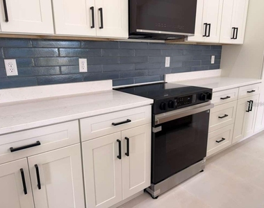 10426 Live Oak Road - Photo Thumbnail 21
