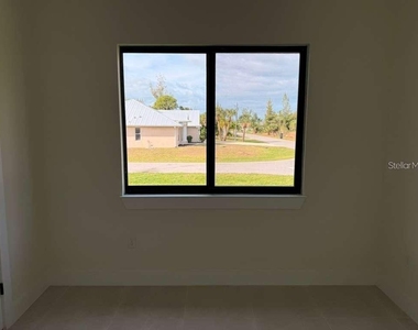 10426 Live Oak Road - Photo Thumbnail 33