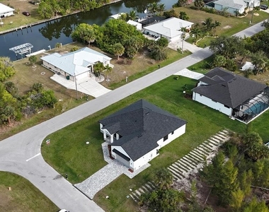 10426 Live Oak Road - Photo Thumbnail 11