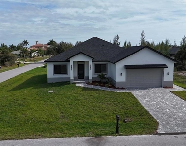 10426 Live Oak Road - Photo Thumbnail 2
