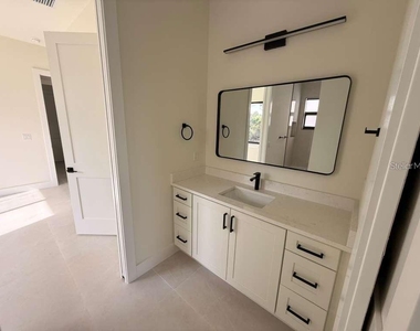 10426 Live Oak Road - Photo Thumbnail 45