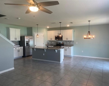 1682 Bay Breeze Drive - Photo Thumbnail 8
