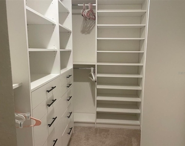 1682 Bay Breeze Drive - Photo Thumbnail 16