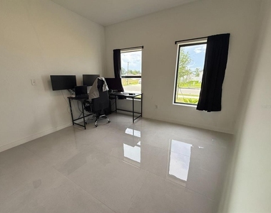 6288 Chorus Drive - Photo Thumbnail 10