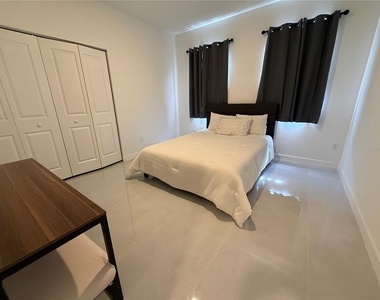 6288 Chorus Drive - Photo Thumbnail 12