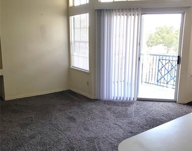 7280 Westpointe Boulevard - Photo Thumbnail 3