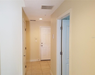 5105 Sicily Cove - Photo Thumbnail 7