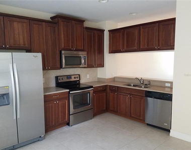 5105 Sicily Cove - Photo Thumbnail 14