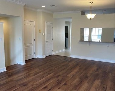 5105 Sicily Cove - Photo Thumbnail 3