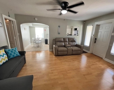 3910 E Ellicott Street - Photo Thumbnail 6