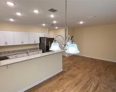 280 Gardner Lane - Photo Thumbnail 3