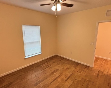 280 Gardner Lane - Photo Thumbnail 7
