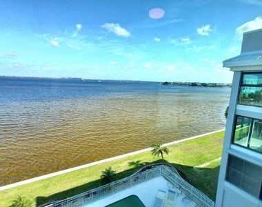 1600 W Marion Avenue - Photo Thumbnail 17