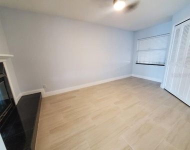 1600 W Marion Avenue - Photo Thumbnail 9