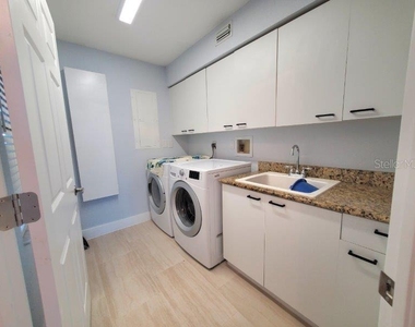 1600 W Marion Avenue - Photo Thumbnail 5