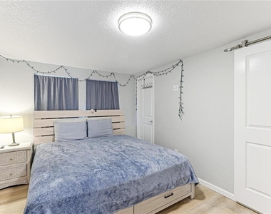 1023 Roberta Street - Photo Thumbnail 11