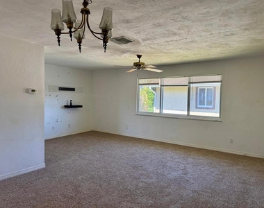 22481 Westchester Boulevard - Photo Thumbnail 6