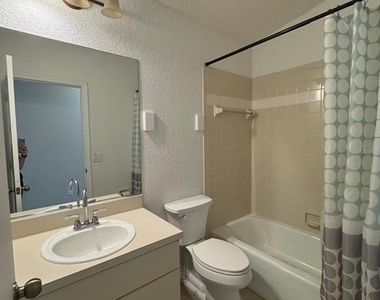 22441 Westchester Boulevard - Photo Thumbnail 15