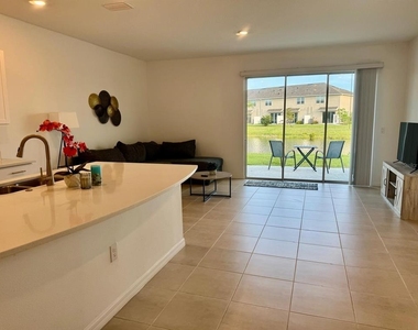 5715 Archipelago Street - Photo Thumbnail 6