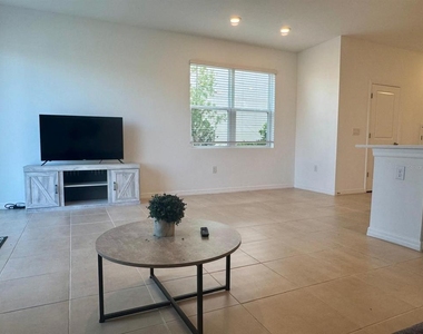 5715 Archipelago Street - Photo Thumbnail 11