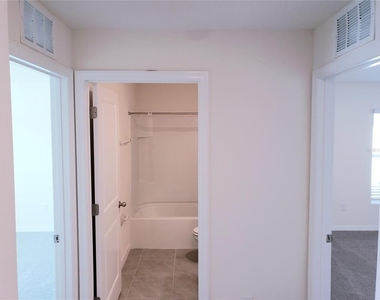 12211 Kingsley Trail - Photo Thumbnail 21