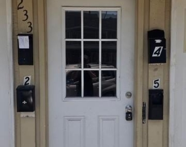 233 Ridge Street - Photo Thumbnail 9